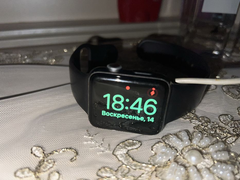 Iphone 13pro max 256GB iwatch 3 orginal airpads 2 orginal