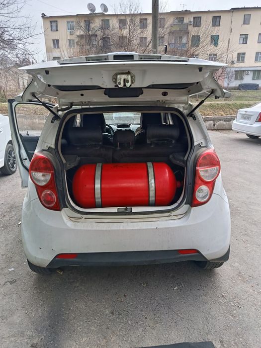 Spark 2014 yilda ishlap chiqarilgan