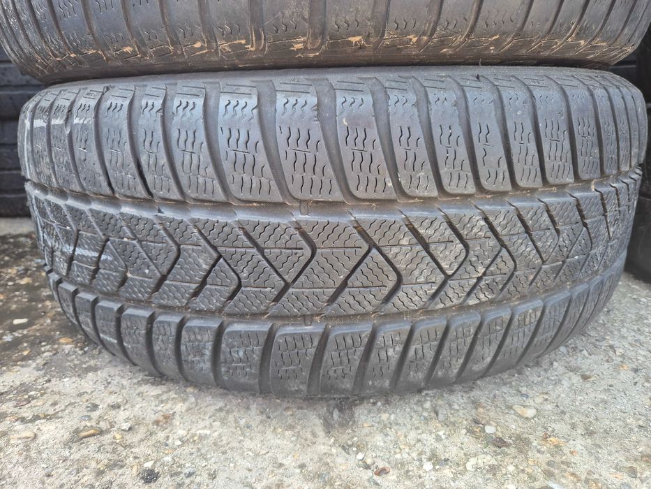4 Anvelope M+S IARNA - 245/40/19 - PIRELLI Sottozero RUN-FLAT OEM BMW - DOT 2019 !