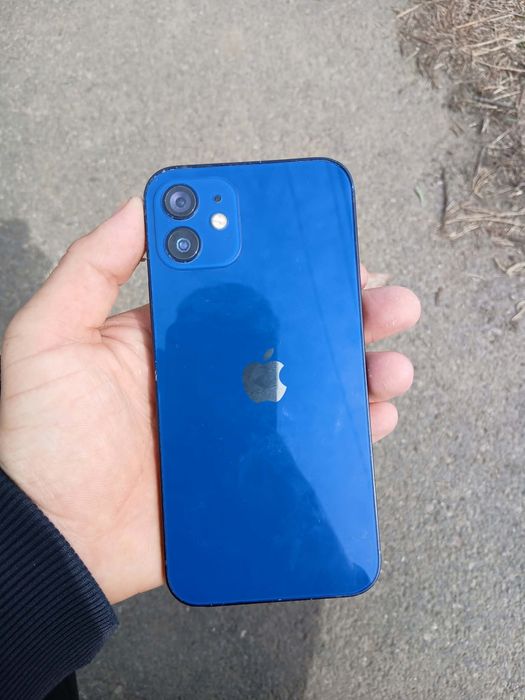 Vand iphone 12 ..