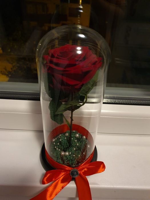 Cadou ideal trandafir criogenat cu o lunga durata de viata
