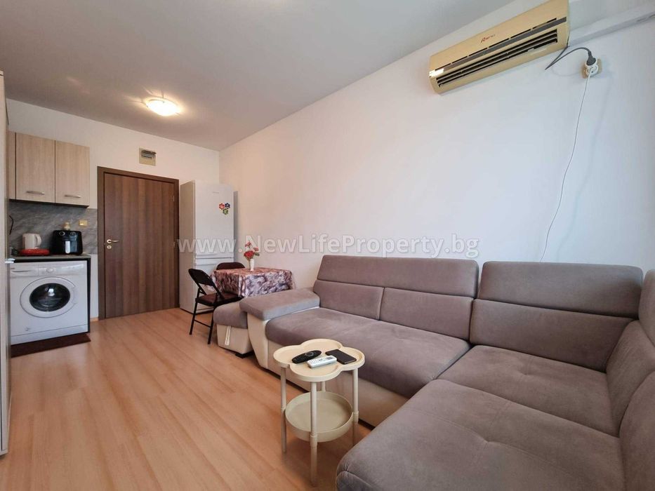 Продава се Двустаен апартамент в к.к. Слънчев бряг - 47 кв.м за 1149 €/кв.м - Снимка #4