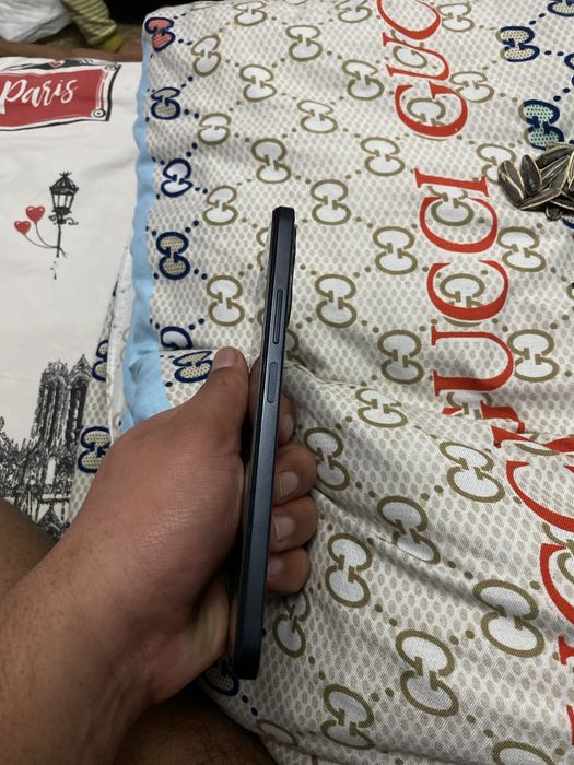 Redmi Note 12 экран менялся на оригинал