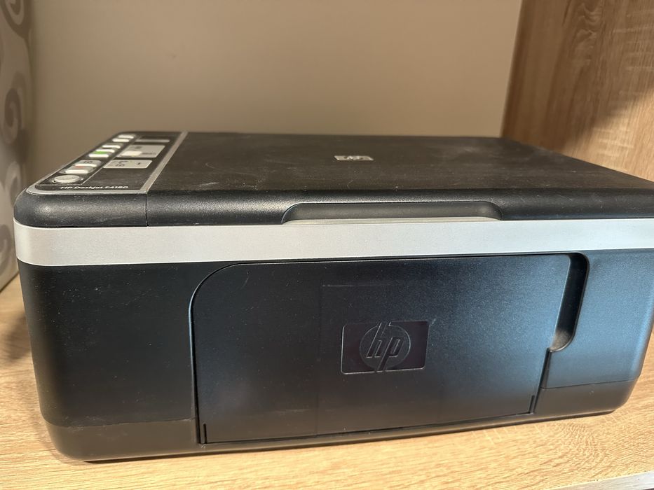 Цветной принтер Hp