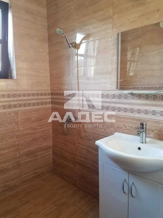 Продава се уникална къща в гр. Априлци!