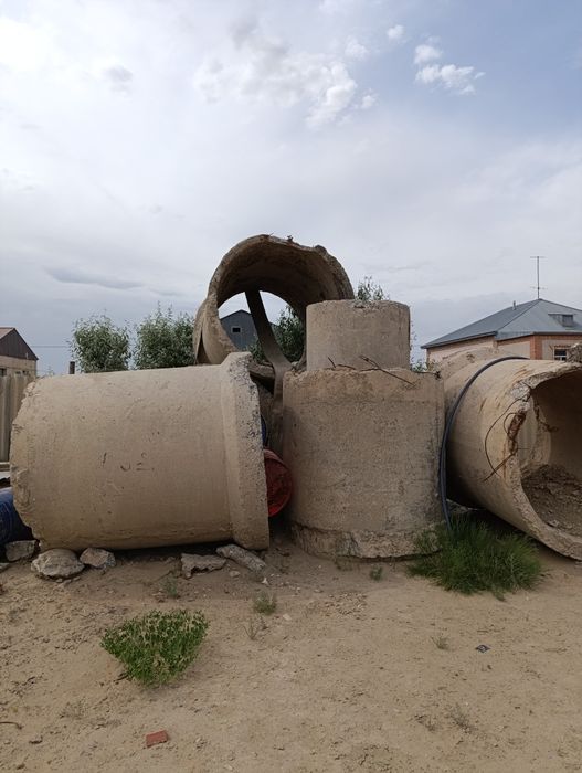 Продам трубы болшые