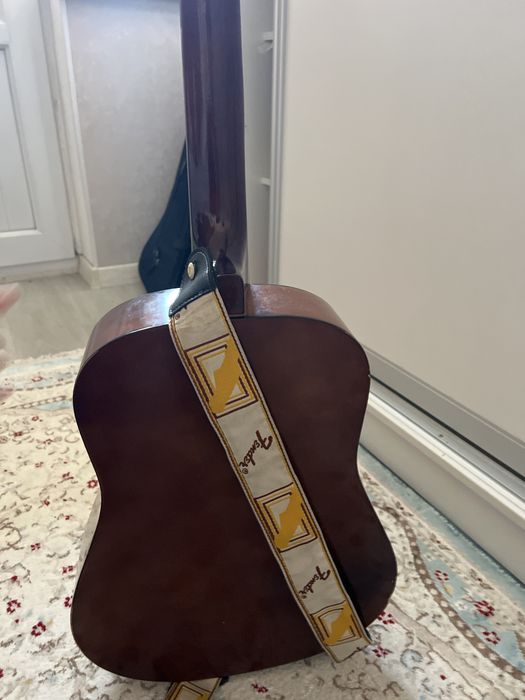 Гитара Классика Alau Цена 20.000 для новичков Торг есть