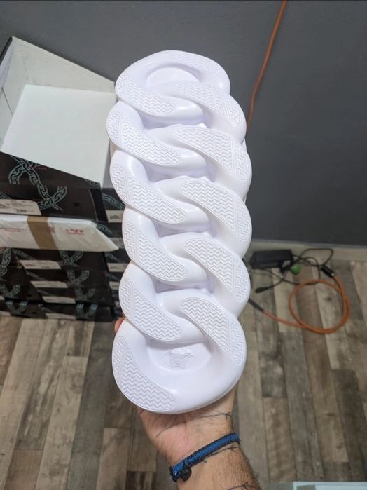 Versace chain reaction Buda • OLX.ro