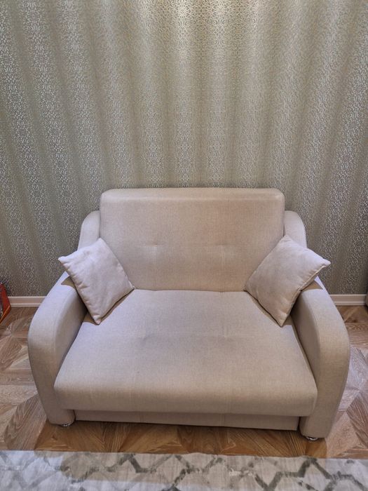 Продам диваны (односпальные)