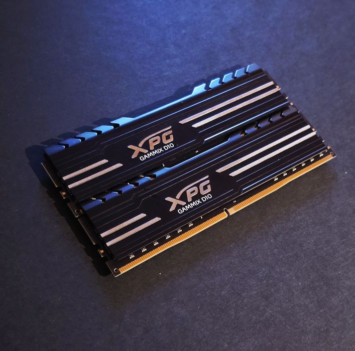 16GB RAM 3200MHz DDR4 XPG memorii