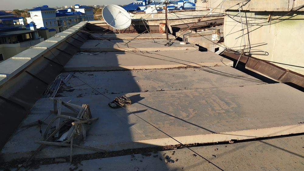 Параболическая антенна, 2 тюнера, 2телекарты, сдвоенные головки.