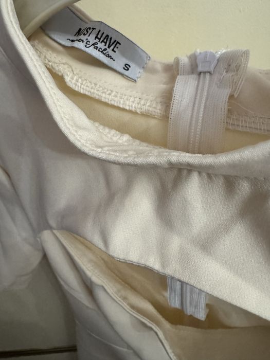 Платья все по 1.000 размер S