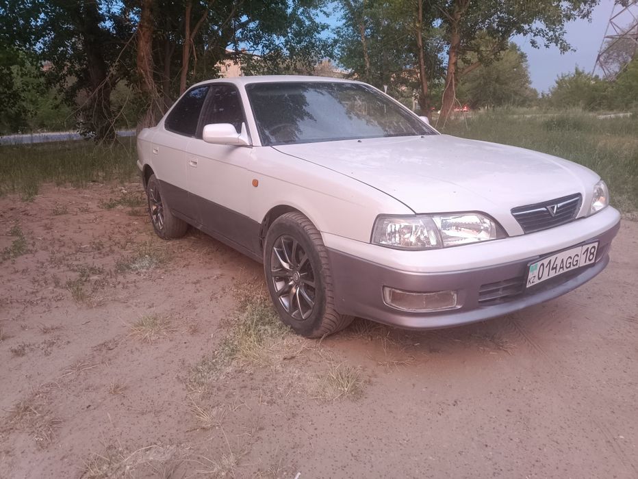 Продам тайоту виста