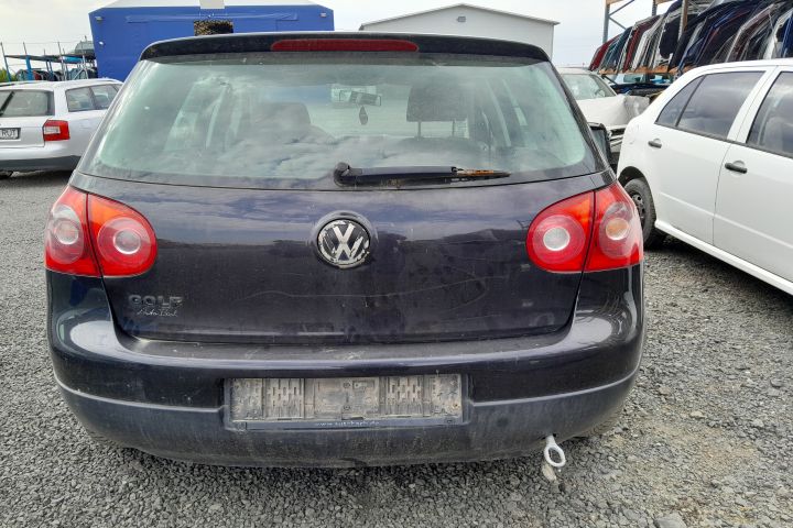 Capac culbutori 03G103475E 03G103475E Volkswagen VW Golf a 5-a genera