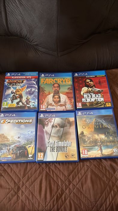 Продават се тринадесет  броя игри за PS4