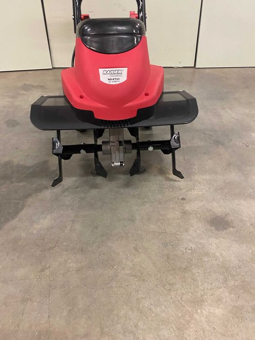 095113	Мотофреза електрическа 1000W 365mm с колела RD-ET03