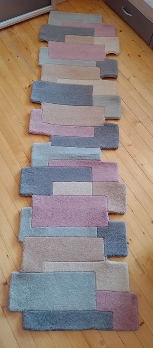 Вълнен килим и пътека