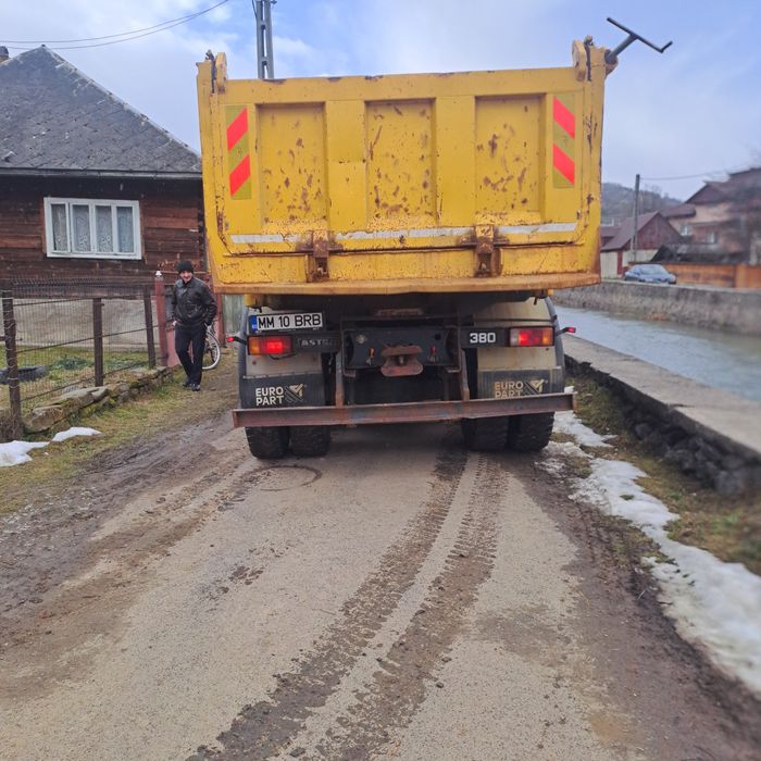 Basculanta 6x4  astra hd7