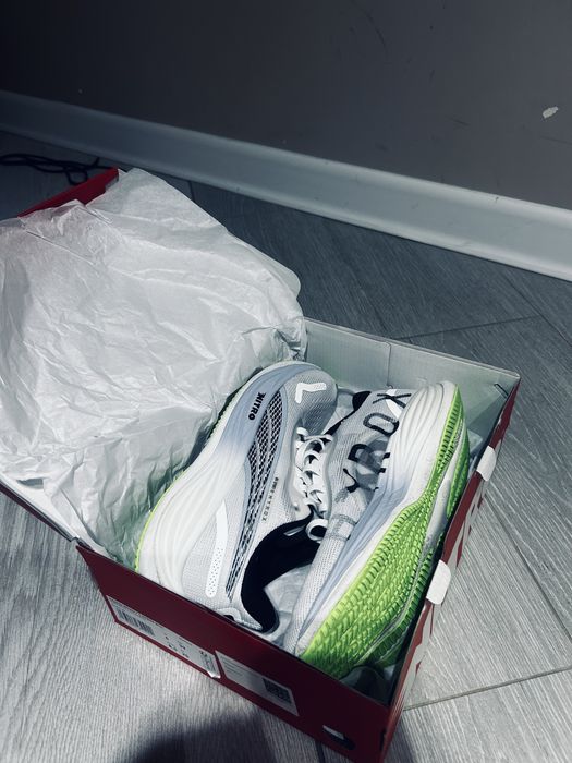 Кроссовки PUMA x HYROX Velocity NITRO™ 3 Running