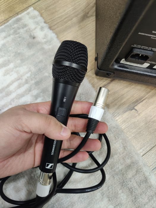 Колонка Peavey P1BT + микрофон в подарок