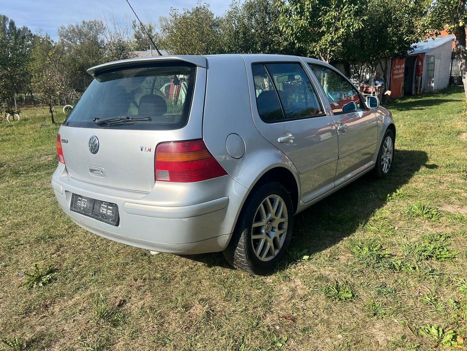 VW GOLF 1,9 tdi-an 2000-schimb