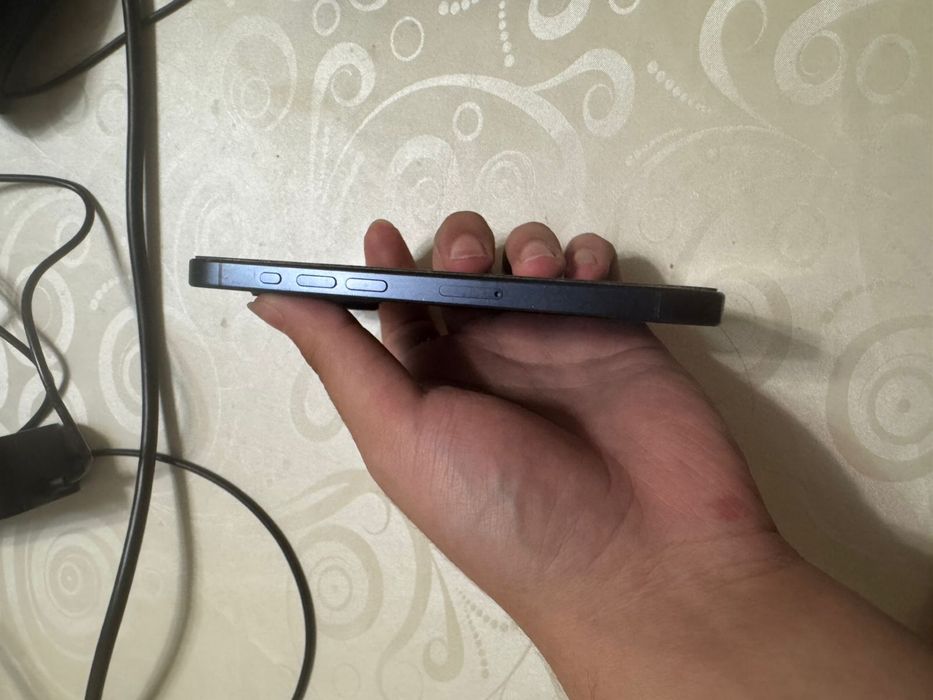 Iphone 15 pro 256гб