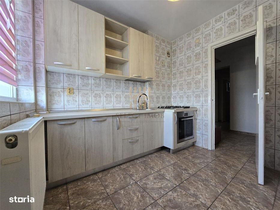 Apartament 3 camere, 2 balcoane, zona Nord