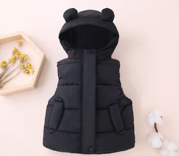 желетка с капюшоном детская