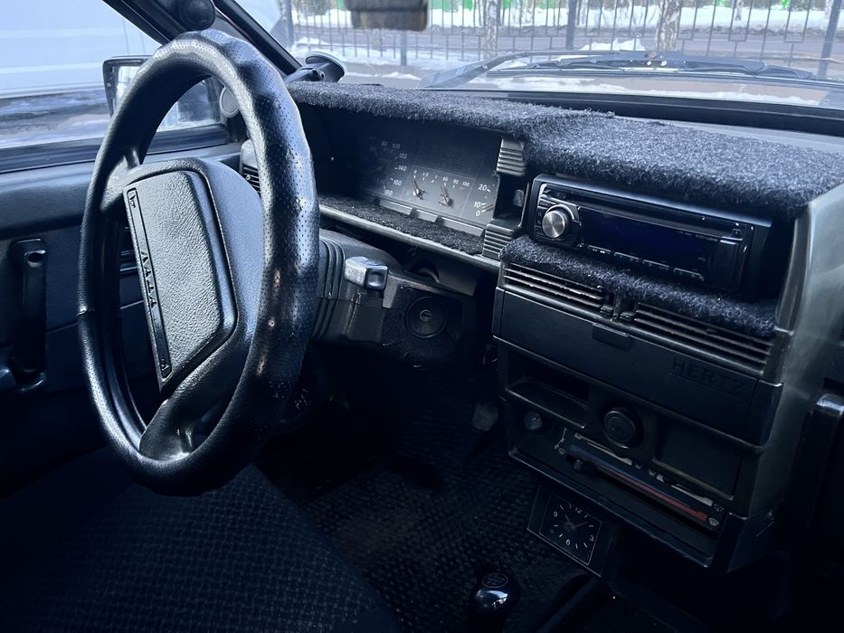 Продам ваз 21093