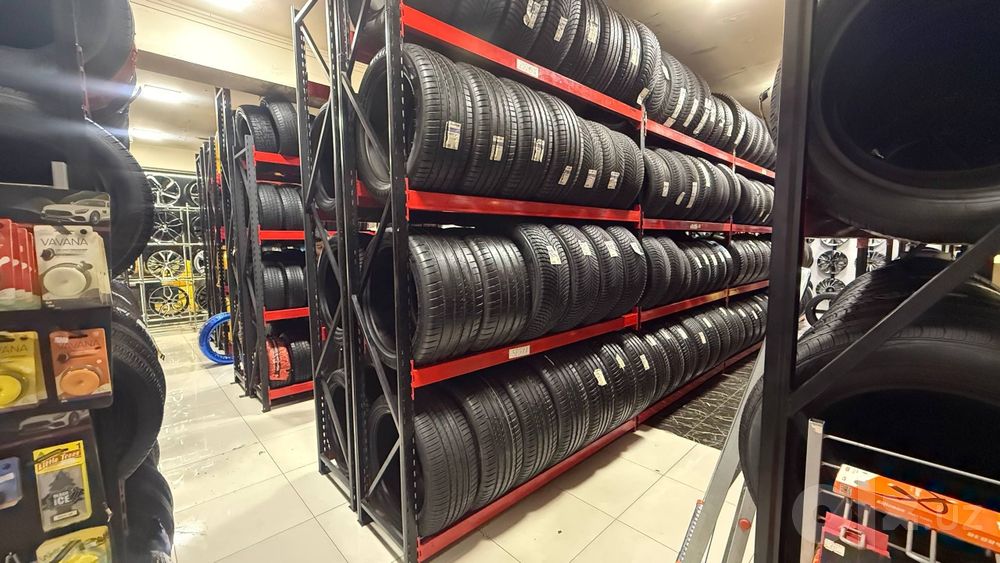 BU/U Tracker 2 Premier Saka diska Balon Lassa Multiways 2 215/60R17