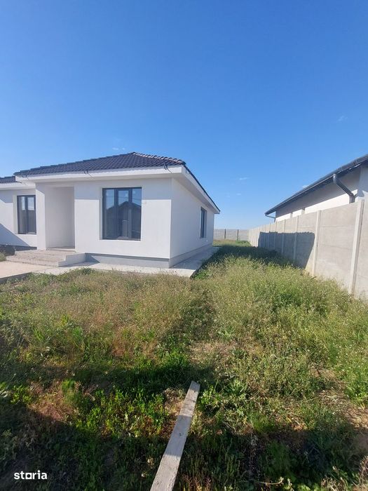 Sântandrei - casă împrejmuită, semifinisat avansat
