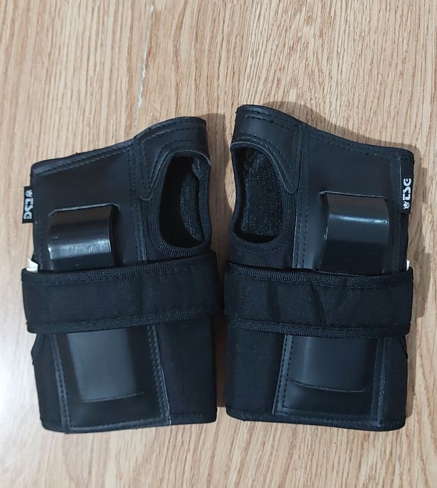 Предпазна зимна екипировка