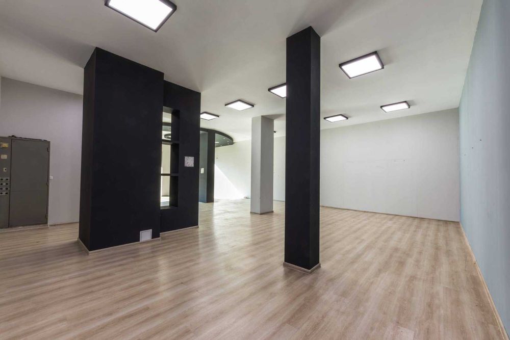 Продава се Магазин в Петрич - 498 кв.м за 541 €/кв.м - Снимка #8