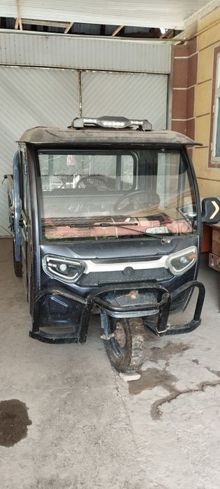 Elktra skuter 1,5toʻnalik aftamat yoqilgʻi toʻk