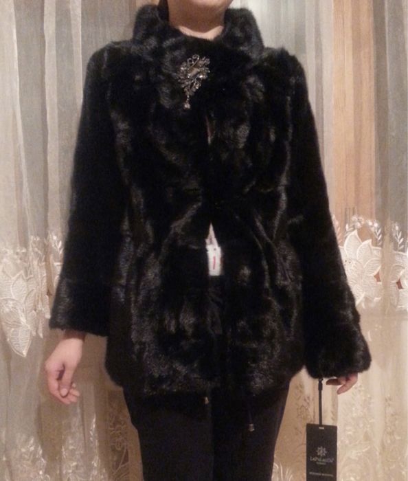 Шуба сатылады черный бриллиант