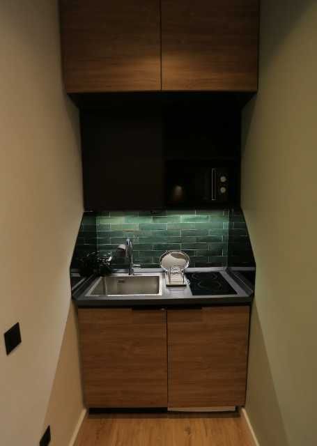 Дава се под наем Тристаен апартамент в Пловдив, Централна гара - 95 кв.м за 285 € - Снимка #2