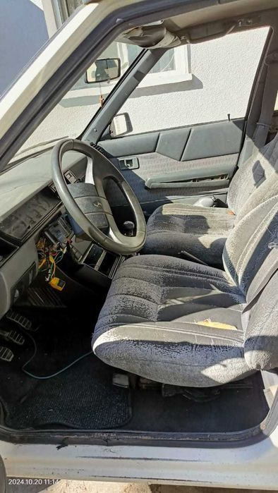 Рено 11  1988 года выпуска