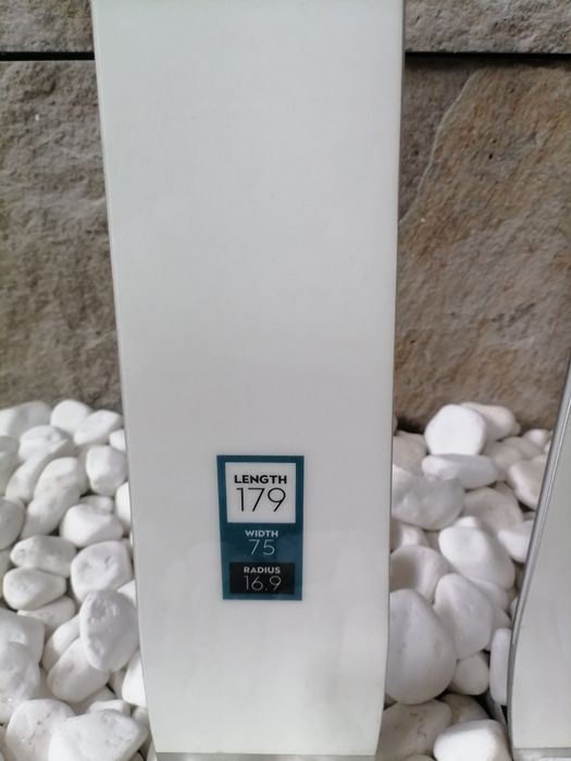 Schiuri ski Kastle Mx 75 + legaturi Kastle K12 Nou! 179 cm