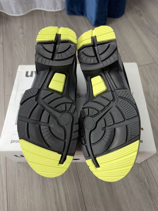 Pantofi de munca UVEX  1 S2 SRC