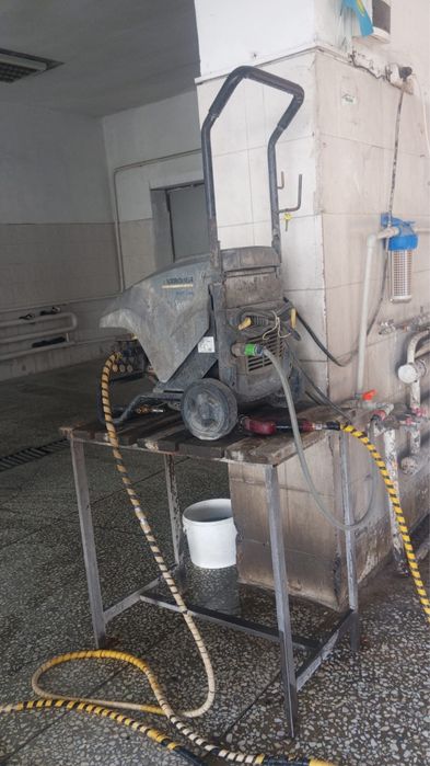 продам керчер в хорошем сосстояний