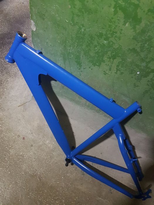 Vand cadru bicicleta+furca sau schimb!