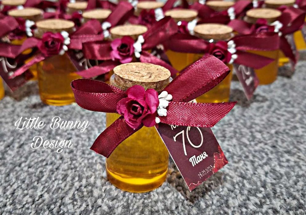 Подаръчета - бурканчета, шишенца и епруветки