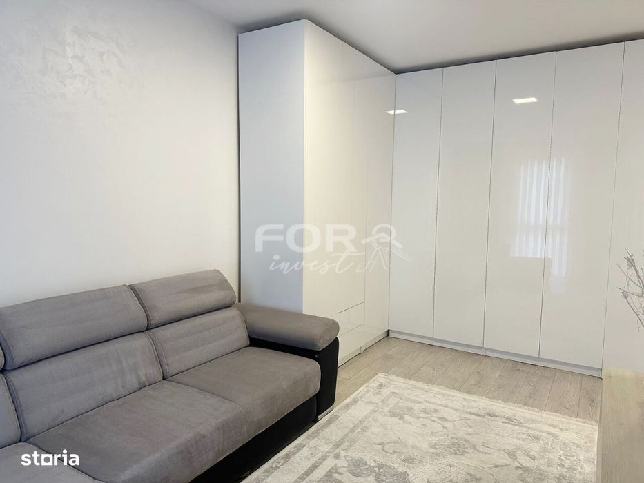 Apartament lux tip studio, cu parcare, de inchiriat West Residence