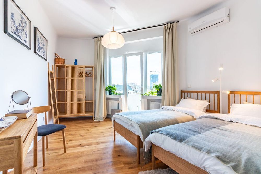 Apartament tip penthouse - 4 camere 125 mp - Vedere Casa Poporului, lângă Cișmigiu, mobilat premium