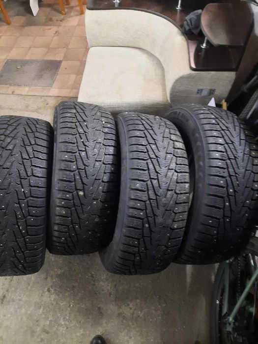 Продам зимнюю резину