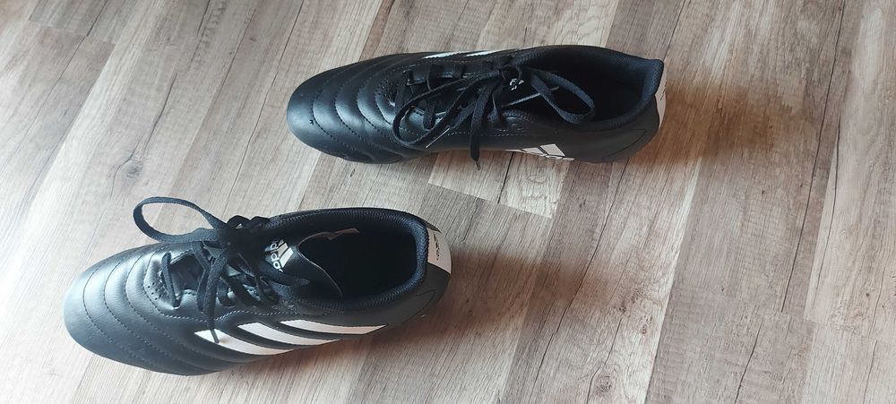 Калеври за футбол -професионални