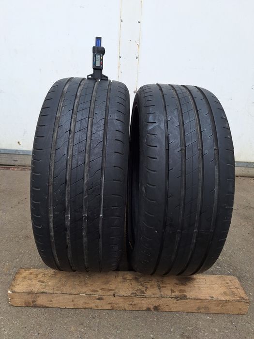 7.3 mm! 225 45 17 Good year performance 2