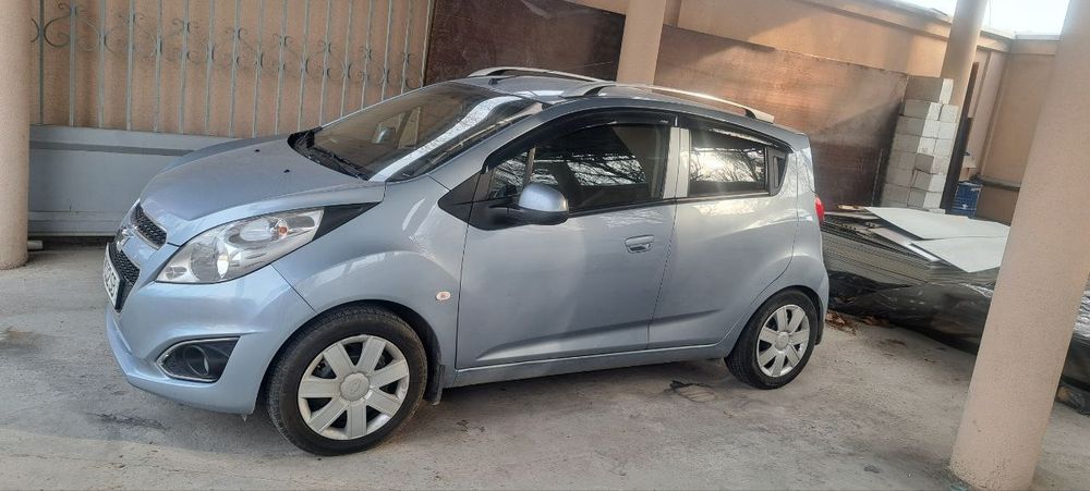 Spark Avtomat sotiladi