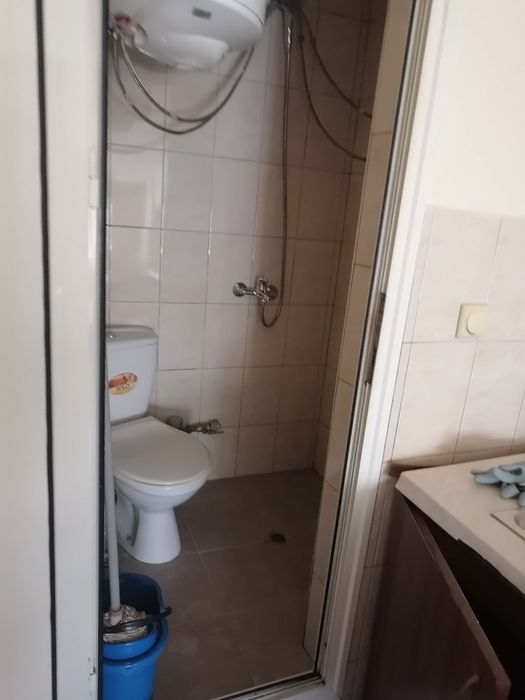 Дава се под наем Едностаен апартамент в Враца, Център - 30 кв.м за 127.5 € - Снимка #7