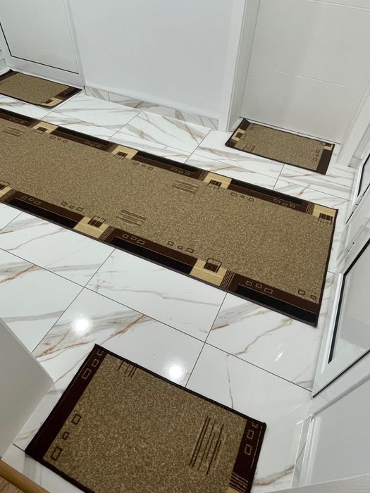 Мокетни килими 4 бр.